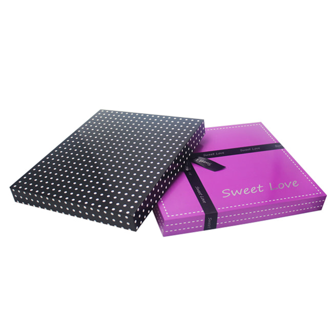 Gift Chocolate Box With Silk Ribbon