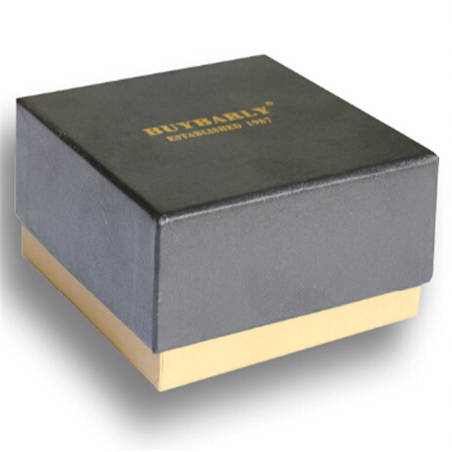 Wholesale High Quality Fashion Apparel Square Gift Boxes
