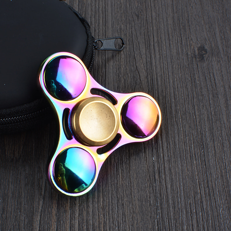 Rainbow Colorful Aluminum Alloy Tri Spinner Toy