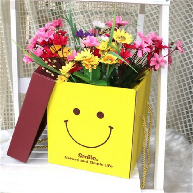 Smile Print Flower Storage Box For Delivery